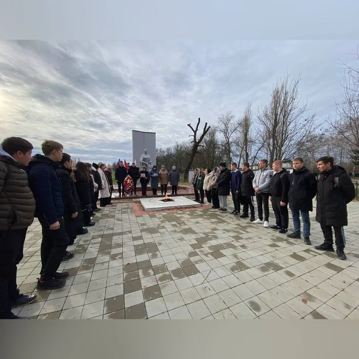 Торжественно-памятное мероприятие «Гордимся славою героев»