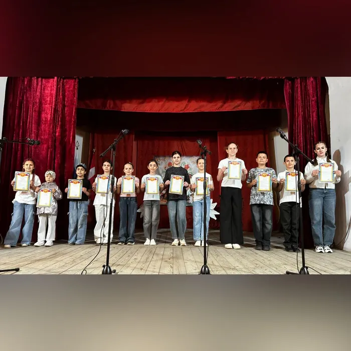 Праздничная программа «Детство — это смех и радость!»